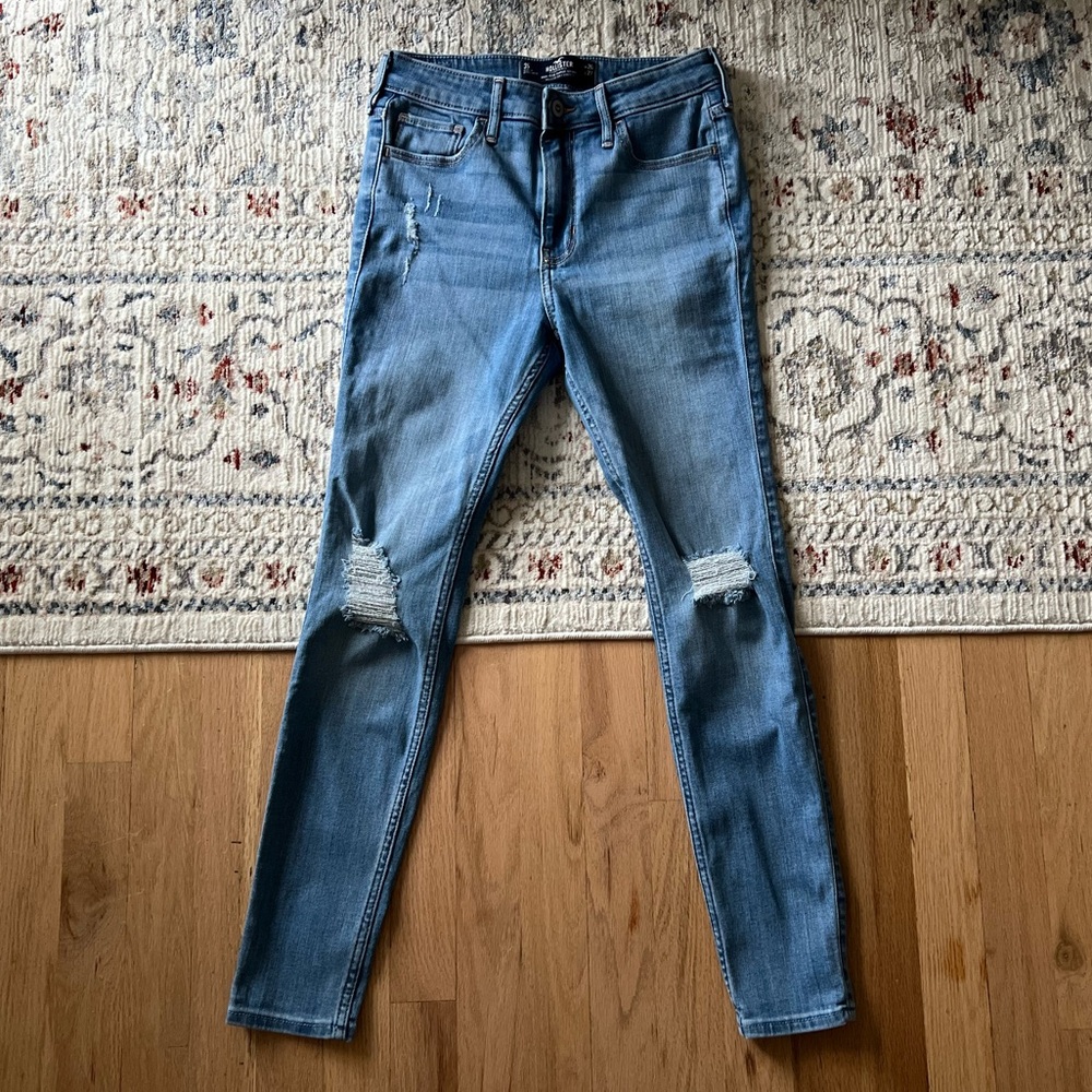 Hollister High-rise Super Skinny Jeans Blue size 3S W26 L27